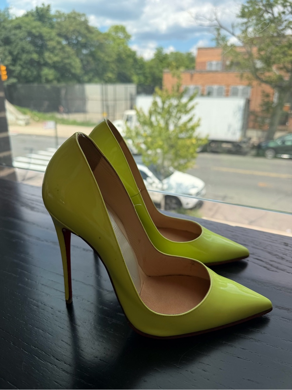 Christian Louboutin SO KATE 120 Neon Fluorescent Yellow Green Stiletto Pumps, 38 - Picture 10 of 12